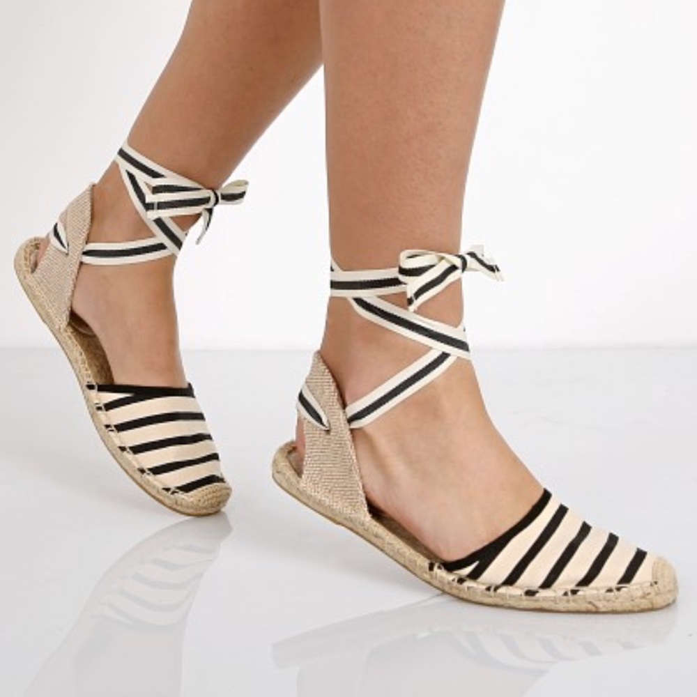 Soludos Classic Stripe Sandal in Natural Black Size 7